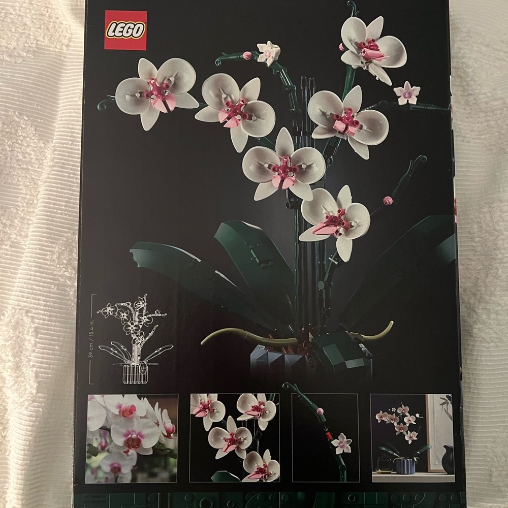 LEGO Botanical Collection Orchid - White and Pink - Picture 2 of 6